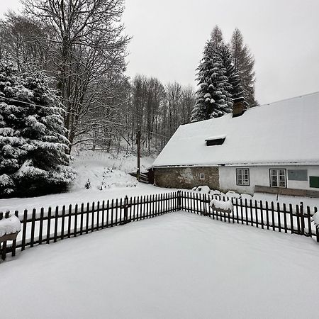 Chalupa Sarka Dolni Dvur Exterior foto