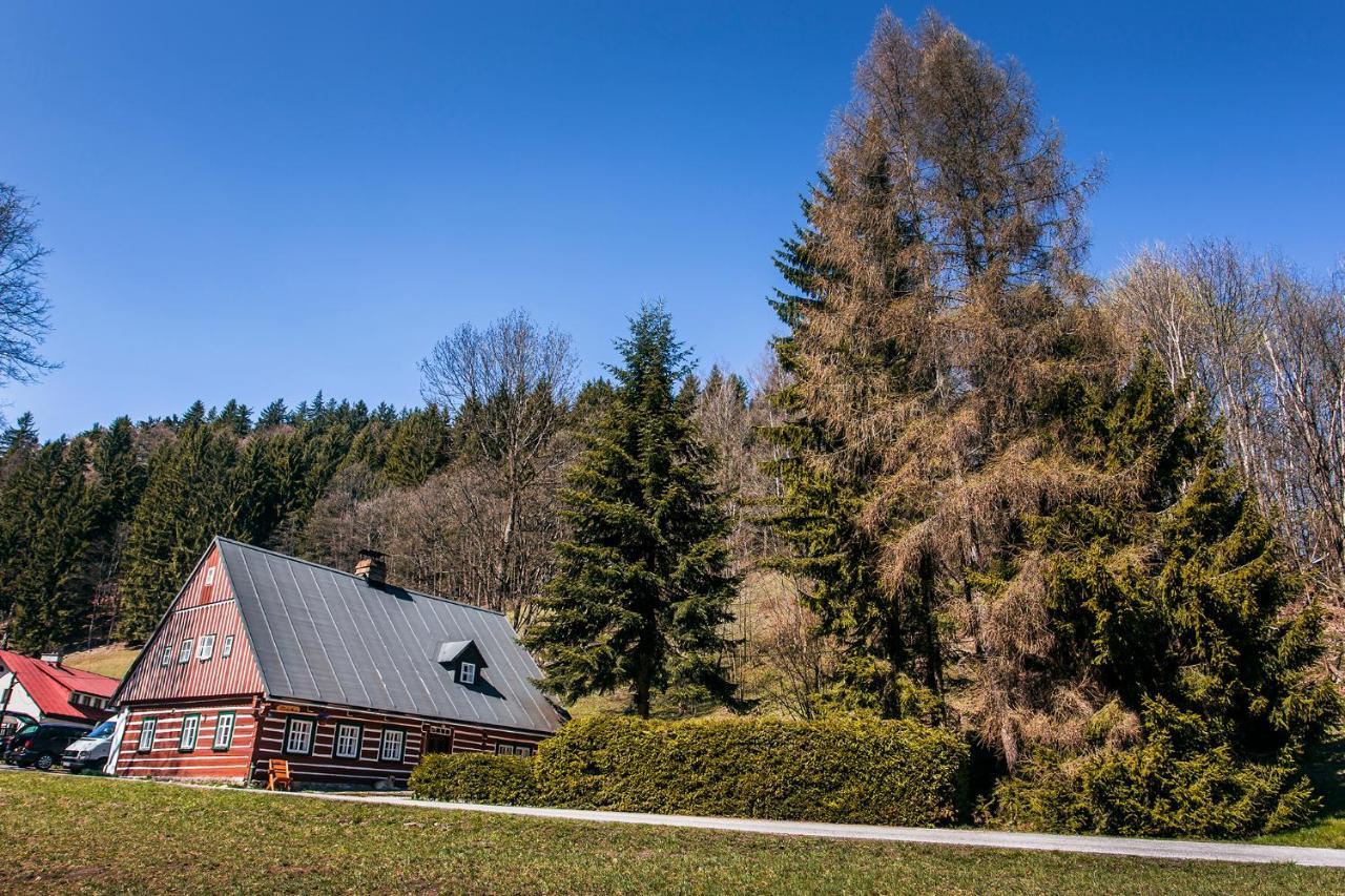 Chalupa Sarka Dolni Dvur Exterior foto